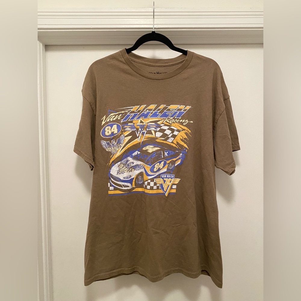 Oversized Van Halen Graphic Racing Tee 84 Size XL 100% Cotton band tee brown